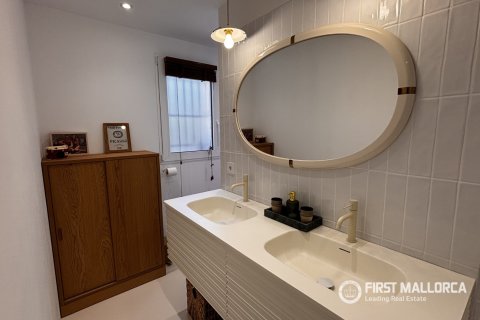 Huvila myytävänä Costa De La Calma, Mallorca, Espanja, 4 makuuhuonetta, 234 m2 No. 164305 - kuva 8