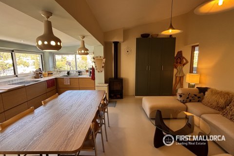 Huvila myytävänä Costa De La Calma, Mallorca, Espanja, 4 makuuhuonetta, 234 m2 No. 164305 - kuva 3