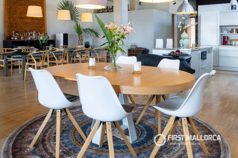 Huoneisto myytävänä Genova, Mallorca, Espanja, 2 makuuhuonetta, 284 m2 No. 164304 - kuva 12