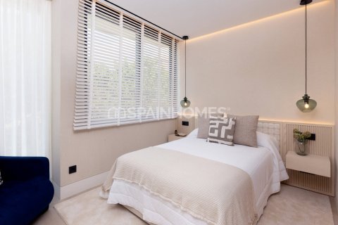 Kattohuoneisto myytävänä Estepona, Malaga, Espanja, 3 makuuhuonetta, 203 m2 No. 113433 - kuva 27