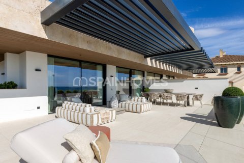 Kattohuoneisto myytävänä Estepona, Malaga, Espanja, 3 makuuhuonetta, 203 m2 No. 113433 - kuva 16