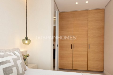 Kattohuoneisto myytävänä Estepona, Malaga, Espanja, 3 makuuhuonetta, 203 m2 No. 113433 - kuva 29
