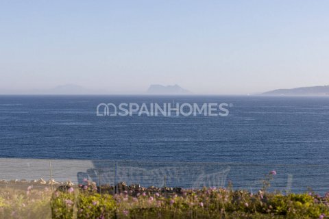 Kattohuoneisto myytävänä Estepona, Malaga, Espanja, 3 makuuhuonetta, 203 m2 No. 113433 - kuva 10