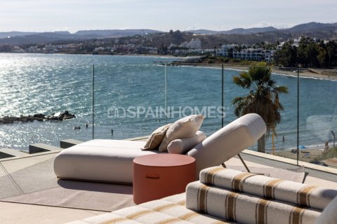 Kattohuoneisto myytävänä Estepona, Malaga, Espanja, 3 makuuhuonetta, 203 m2 No. 113433 - kuva 14