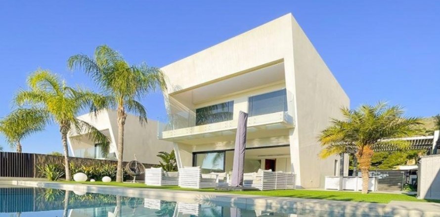 Villa in Finestrat, Alicante, Spanien 3 Schlafzimmer, 309 m2 Nr. 145203