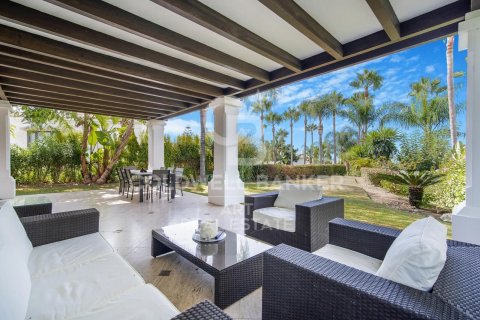 Huvila myytävänä Marbella, Malaga, Espanja, 5 makuuhuonetta, 550 m2 No. 157645 - kuva 6