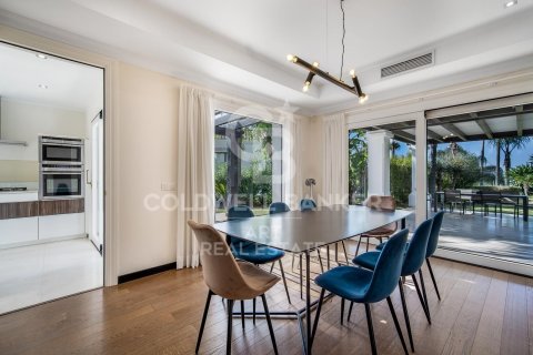 Willa w Marbella, Malaga, Hiszpania 5 sypialni, 550 mkw. nr 157645 – zdjęcie 4