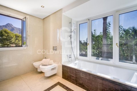 Huvila myytävänä Marbella, Malaga, Espanja, 5 makuuhuonetta, 550 m2 No. 157645 - kuva 12