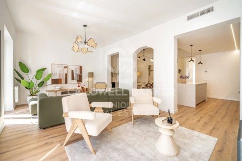 Apartamento en venta en Madrid, España 4 dormitorios, 179 m2 No. 157641 - foto 3