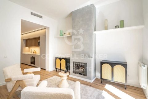 Apartamento en venta en Madrid, España 4 dormitorios, 179 m2 No. 157641 - foto 4