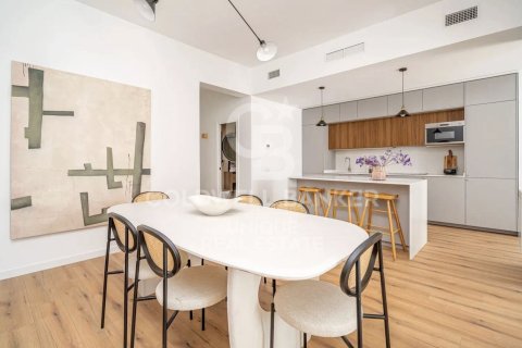 Apartment à vendre à Madrid, Espagne, 4 chambres, 179 m2 No. 157641 - photo 12