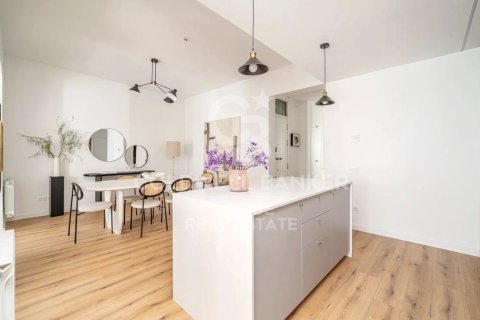 Apartamento en venta en Madrid, España 4 dormitorios, 179 m2 No. 157641 - foto 17