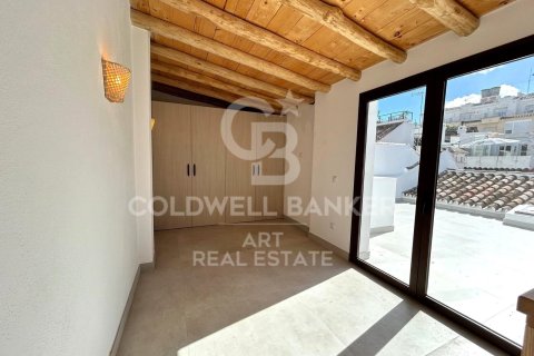 Kaupunkipientalo myytävänä Estepona, Malaga, Espanja, 4 makuuhuonetta, 176 m2 No. 157647 - kuva 10