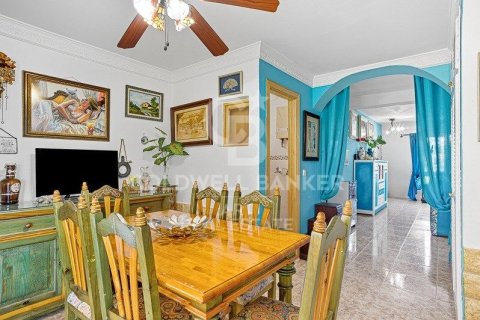 Сasa en venta en Marbella, Málaga, España 5 dormitorios, 205 m2 No. 157644 - foto 6