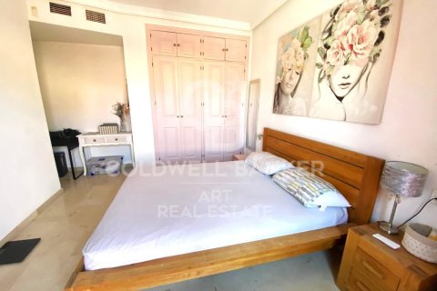 Kaupunkipientalo myytävänä Estepona, Malaga, Espanja, 3 makuuhuonetta, 121 m2 No. 157643 - kuva 11