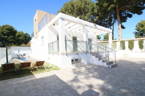 Apartment for sale La Torre, Alicante, Spain 4 bedrooms, 330 sq.m. No. 116608 - photo 1