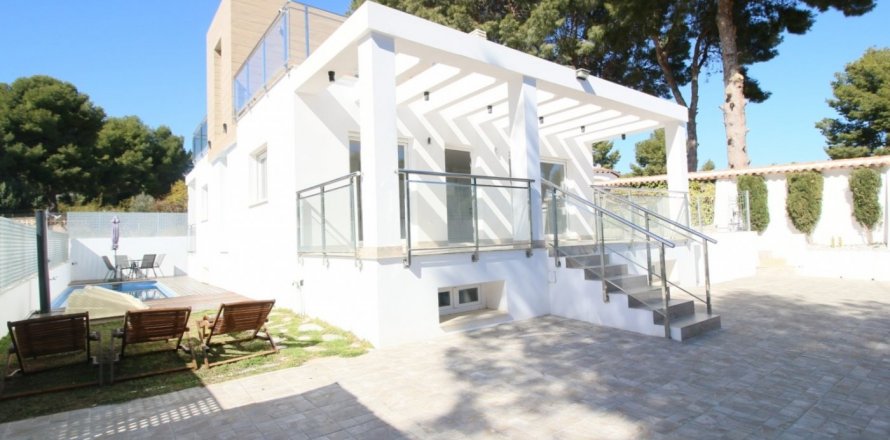 Apartment La Torre, Alicante, Spain 4 bedrooms, 330 sq.m. No. 116608