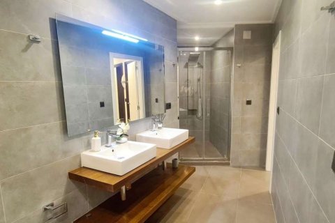 Продажа виллы в Кальпе, Аликанте, Испания 5 спален, 420м2 №165122 - фото 6