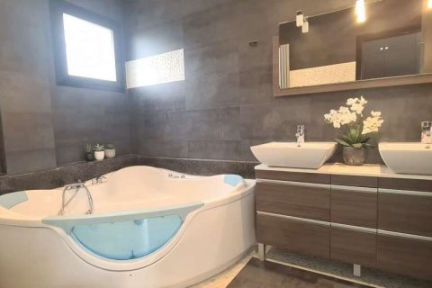 Продажа виллы в Кальпе, Аликанте, Испания 5 спален, 420м2 №165122 - фото 4