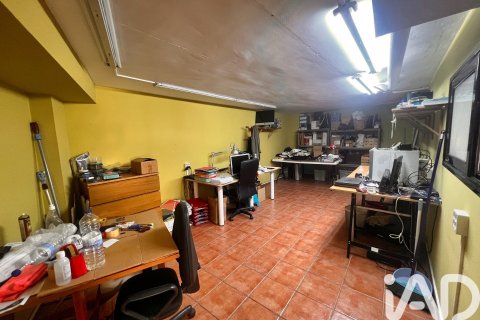 Lokal usługowy w Vallirana, Barcelona, Hiszpania 150 mkw. nr 173422 – zdjęcie 15