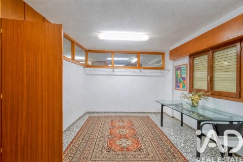 Lokal usługowy w Elda, Alicante, Hiszpania 3 sypialnie, 146 mkw. nr 173425 – zdjęcie 17
