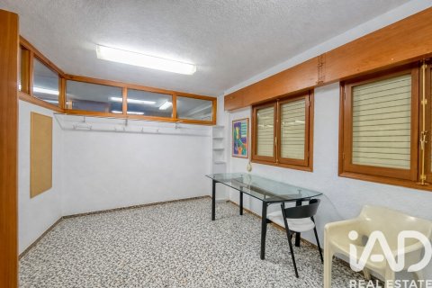 Lokal usługowy w Elda, Alicante, Hiszpania 3 sypialnie, 146 mkw. nr 173425 – zdjęcie 24