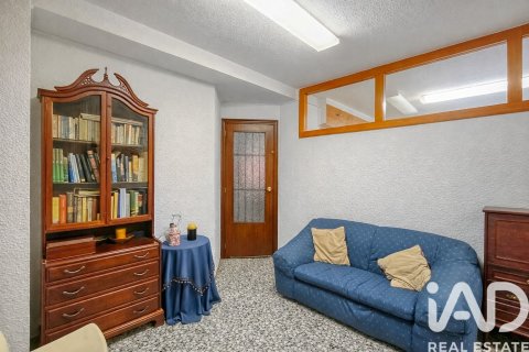 Lokal usługowy w Elda, Alicante, Hiszpania 3 sypialnie, 146 mkw. nr 173425 – zdjęcie 9