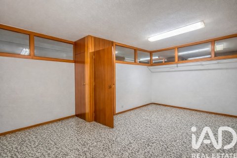 Lokal usługowy w Elda, Alicante, Hiszpania 3 sypialnie, 146 mkw. nr 173425 – zdjęcie 16