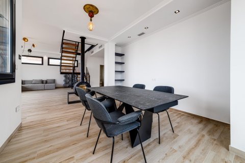 Villa for sale in Torrevieja, Alicante, Spain 4 bedrooms, 210 sq.m. No. 165245 - photo 18