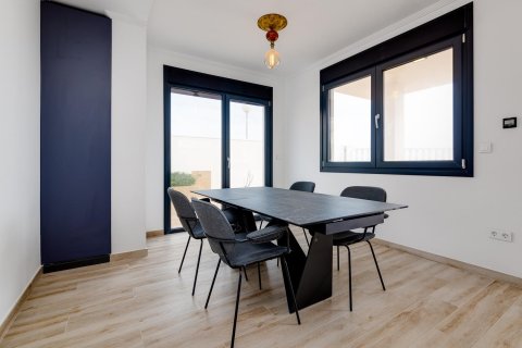 Villa for sale in Torrevieja, Alicante, Spain 4 bedrooms, 210 sq.m. No. 165245 - photo 17