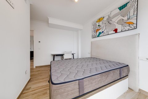 Villa for sale in Torrevieja, Alicante, Spain 4 bedrooms, 210 sq.m. No. 165245 - photo 9