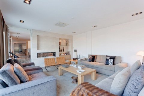 Сasa en venta en Sant Andreu de Llavaneres, Barcelona, España 5 dormitorios, 384 m2 No. 148863 - foto 9