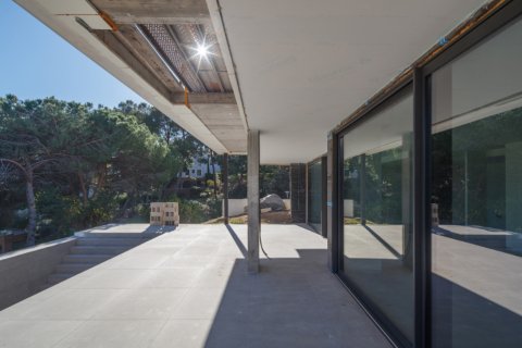 House for sale in Premia De Dalt, Barcelona, Spain 4 bedrooms, 364 sq.m. No. 148865 - photo 12