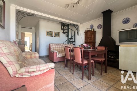 Casa adosada en venta en Oliva, València, España 3 dormitorios, 73 m2 No. 188152 - foto 4