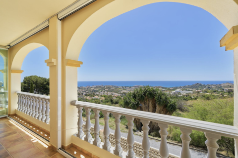Hus till salu Benalmadena, Malaga, Spanien 4 sovrum, 330 kvm. Nr. 138274 - foto 21