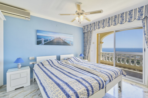 Hus till salu Benalmadena, Malaga, Spanien 4 sovrum, 330 kvm. Nr. 138274 - foto 12