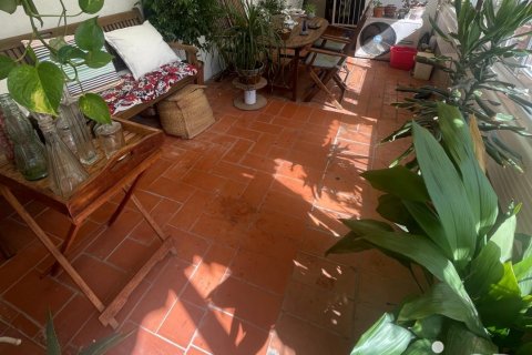 Hus till salu i Girona, Spanien 2 sovrum, 200 kvm. Nr. 153899 - foto 9