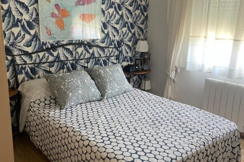 Сasa en Girona, Gerona, España 2 dormitorios, 200 m2 No. 153899