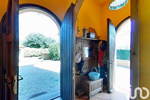 Dom w Artesa de Segre, Lleida, Hiszpania 5 sypialni, 235 mkw. nr 153903 – zdjęcie 26