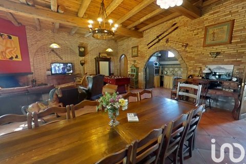 Dom w Artesa de Segre, Lleida, Hiszpania 5 sypialni, 235 mkw. nr 153903 – zdjęcie 5