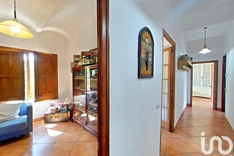 Dom w Artesa de Segre, Lleida, Hiszpania 5 sypialni, 235 mkw. nr 153903 – zdjęcie 25