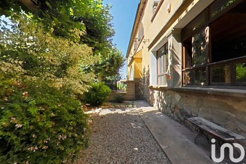 Dom w Artesa de Segre, Lleida, Hiszpania 5 sypialni, 235 mkw. nr 153903 – zdjęcie 12