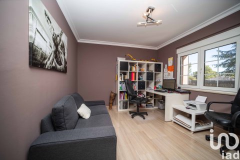 Сasa en venta en San Andrés del Rabanedo, León, España 5 dormitorios, 481 m2 No. 153897 - foto 16