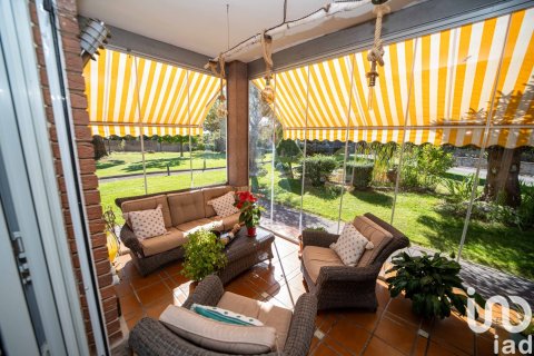 Сasa en venta en San Andrés del Rabanedo, León, España 5 dormitorios, 481 m2 No. 153897 - foto 6