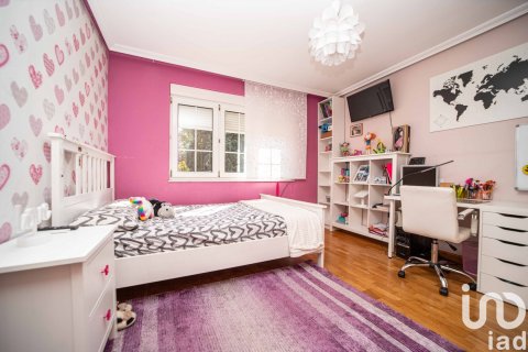 Сasa en venta en San Andrés del Rabanedo, León, España 5 dormitorios, 481 m2 No. 153897 - foto 26