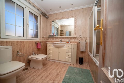 Сasa en venta en San Andrés del Rabanedo, León, España 5 dormitorios, 481 m2 No. 153897 - foto 25