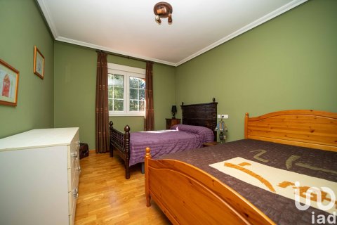 Сasa en venta en San Andrés del Rabanedo, León, España 5 dormitorios, 481 m2 No. 153897 - foto 23