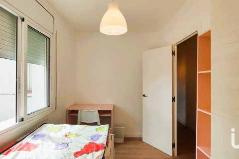 Tvåvåningslägenhet till salu i Cubelles, Barcelona, Spanien 3 sovrum, 120 kvm. Nr. 153898 - foto 17