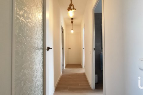 Tvåvåningslägenhet till salu i Cubelles, Barcelona, Spanien 3 sovrum, 120 kvm. Nr. 153898 - foto 12