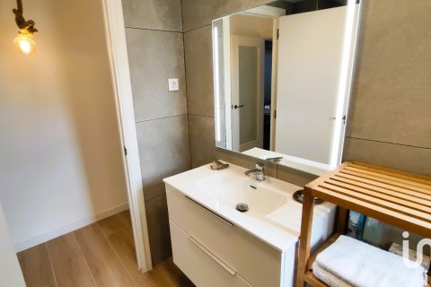 Tvåvåningslägenhet till salu i Cubelles, Barcelona, Spanien 3 sovrum, 120 kvm. Nr. 153898 - foto 15